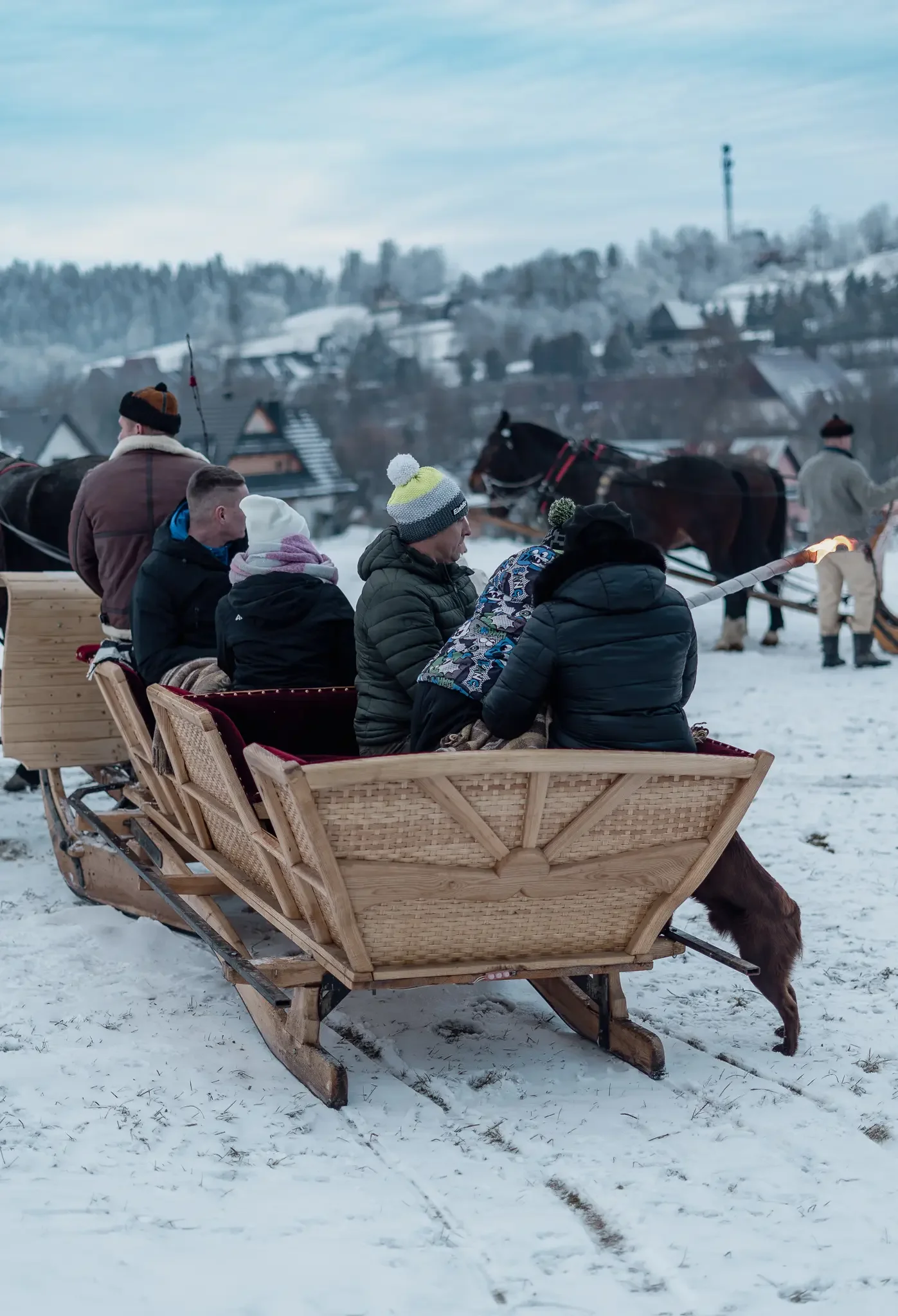 Kulig w zimowej scenerii Podhala